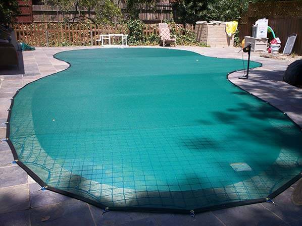 Leaf Pool Cover with Safety Net