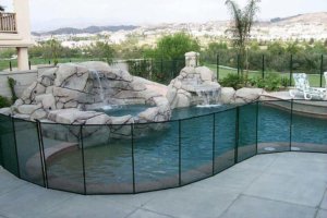 removable-pool-fence-height-1024x683-1.jpg