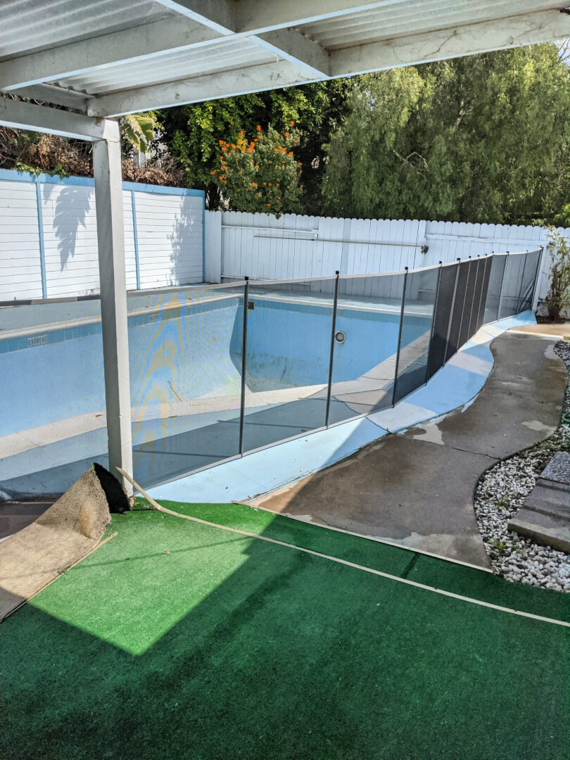 Malibu Gray Black Installation