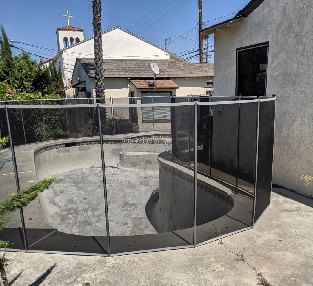 Malibu Gray Black Installation