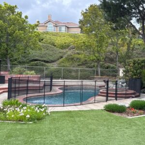 Pool Fence Installation Image (2)