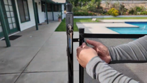 Attach fence to Gate Truss